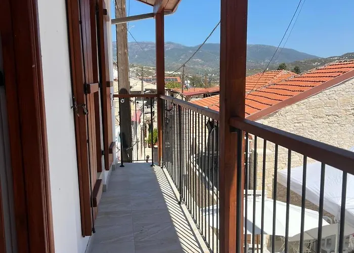 Πανσιόν The Mansion By Penelope 3*