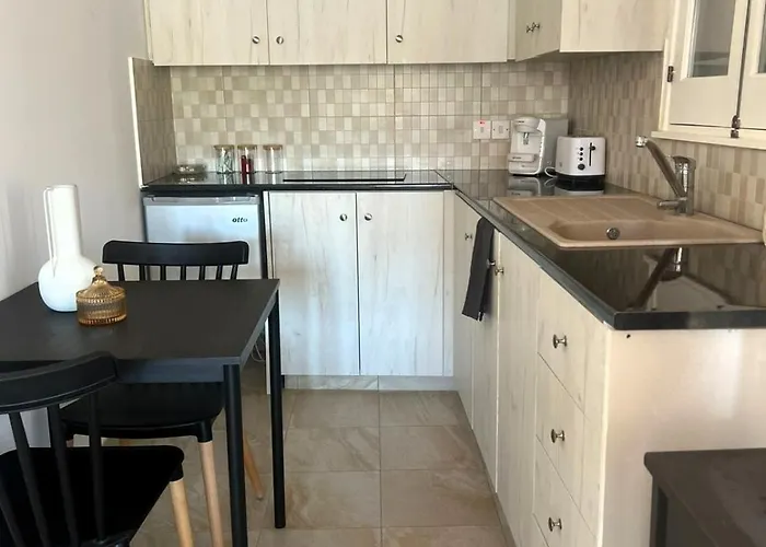 The Mansion By Penelope 3* Όμοδος